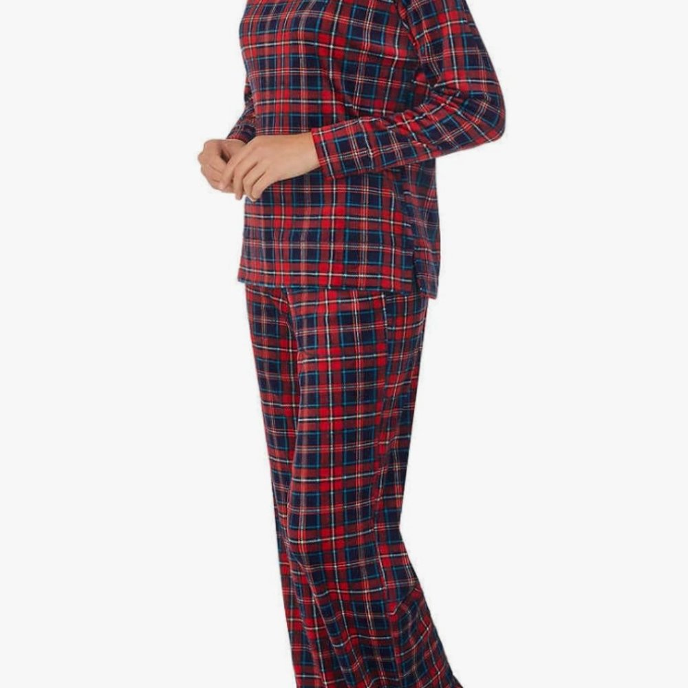 Nautica Women's 2 Piece Fleece Pajama Sleepwear Set